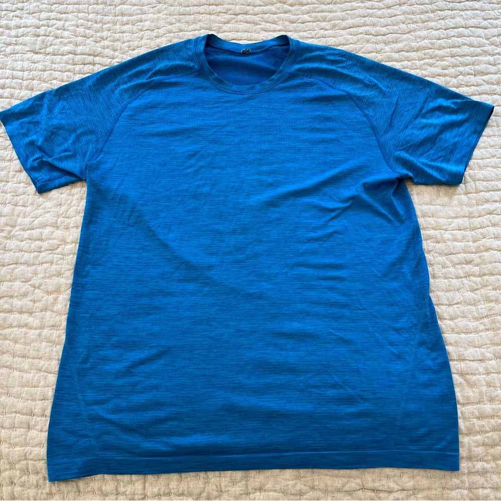 Lululemon Mens Athletic Tee